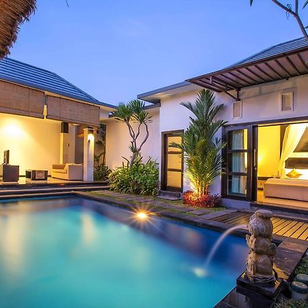 La Villais Kamojang Hotel Seminyak Eksteriør billede